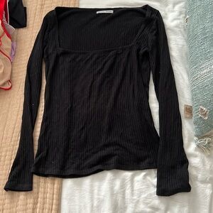 Black reformation jeans size large long sleeve shirt